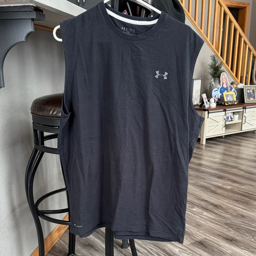 Under Armour Men's Black Tank Top